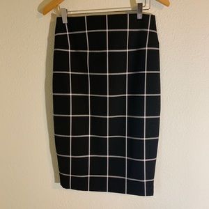 NWT 🏷- Express Pencil Skirt